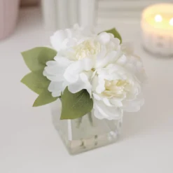 19cm White Roses Artificial Plant In Clear Square Glass Vase -Garden Outdoor Store 19cm white roses artificial plant in clear square glass vase5010795682690 01i