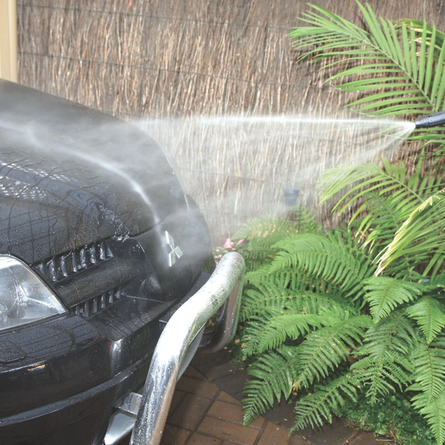 Auto-stop Corded Pressure Washer 1.4kW FPHPC100 9 Auto-stop Corded Pressure Washer 1.4kW FPHPC100 - Image 9