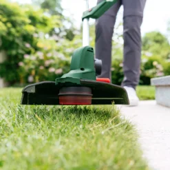 Bosch Power For All 18V 26mm Cordless Grass Trimmer UniversalGrassCut 18-260 10 Bosch Power For All 18V 26mm Cordless Grass Trimmer UniversalGrassCut 18-260 -Garden Outdoor Store bosch power for all 18v 26mm cordless grass trimmer universalgrasscut 18 2604059952614519 04i bq
