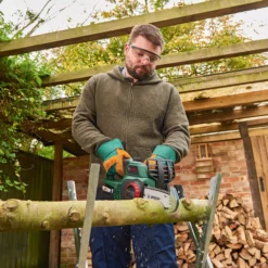 Bosch Power For All UniversalChain18 Cordless Chainsaw -Garden Outdoor Store bosch power for all universalchain18 cordless chainsaw3165140925662 05bq