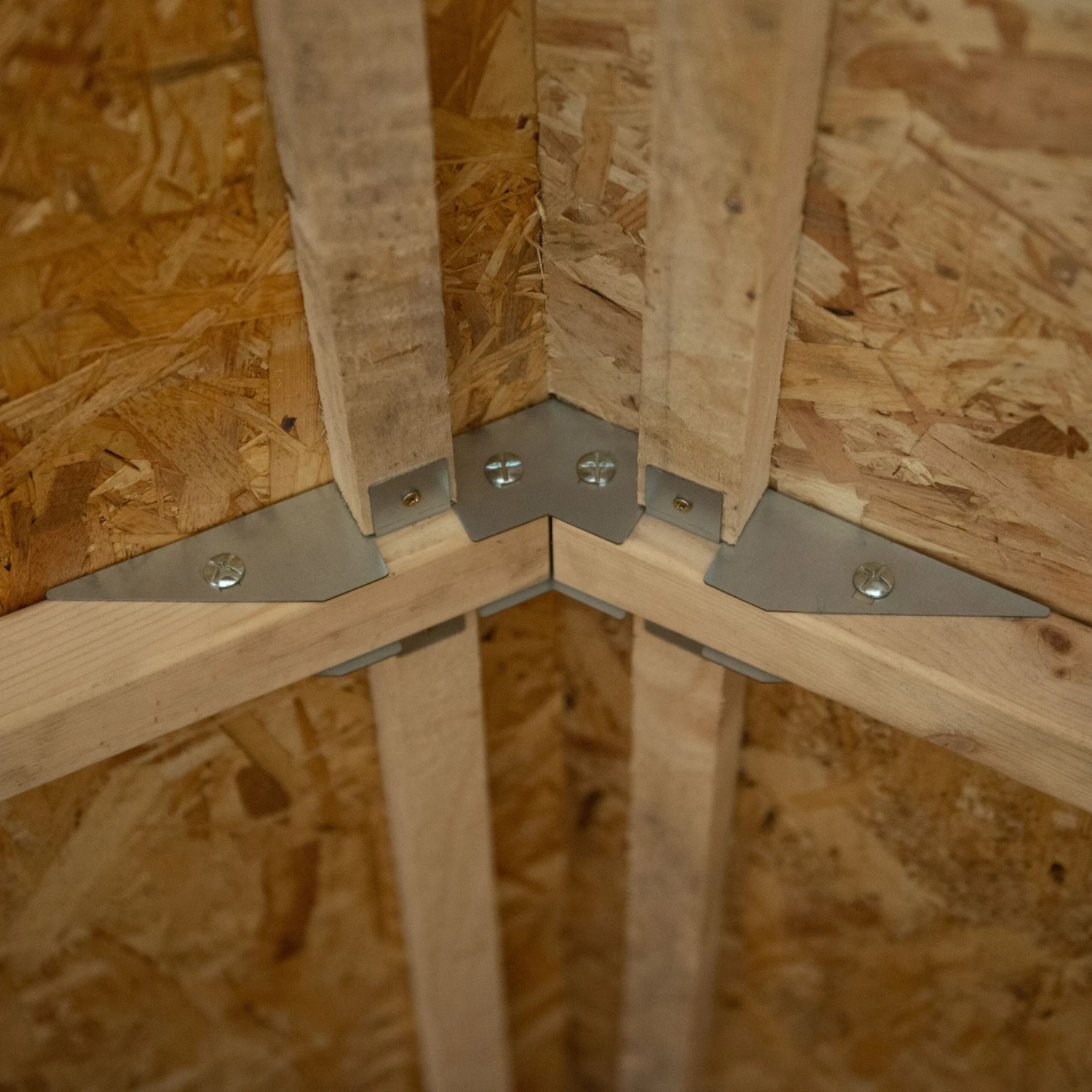 Forest Garden 8x6 Reverse Apex Dip Treated Overlap Wooden Shed With Floor (Base Included) - Assembly Service Included 6 Forest Garden 8x6 Reverse Apex Dip Treated Overlap Wooden Shed With Floor (Base Included) - Assembly Service Included - Image 6