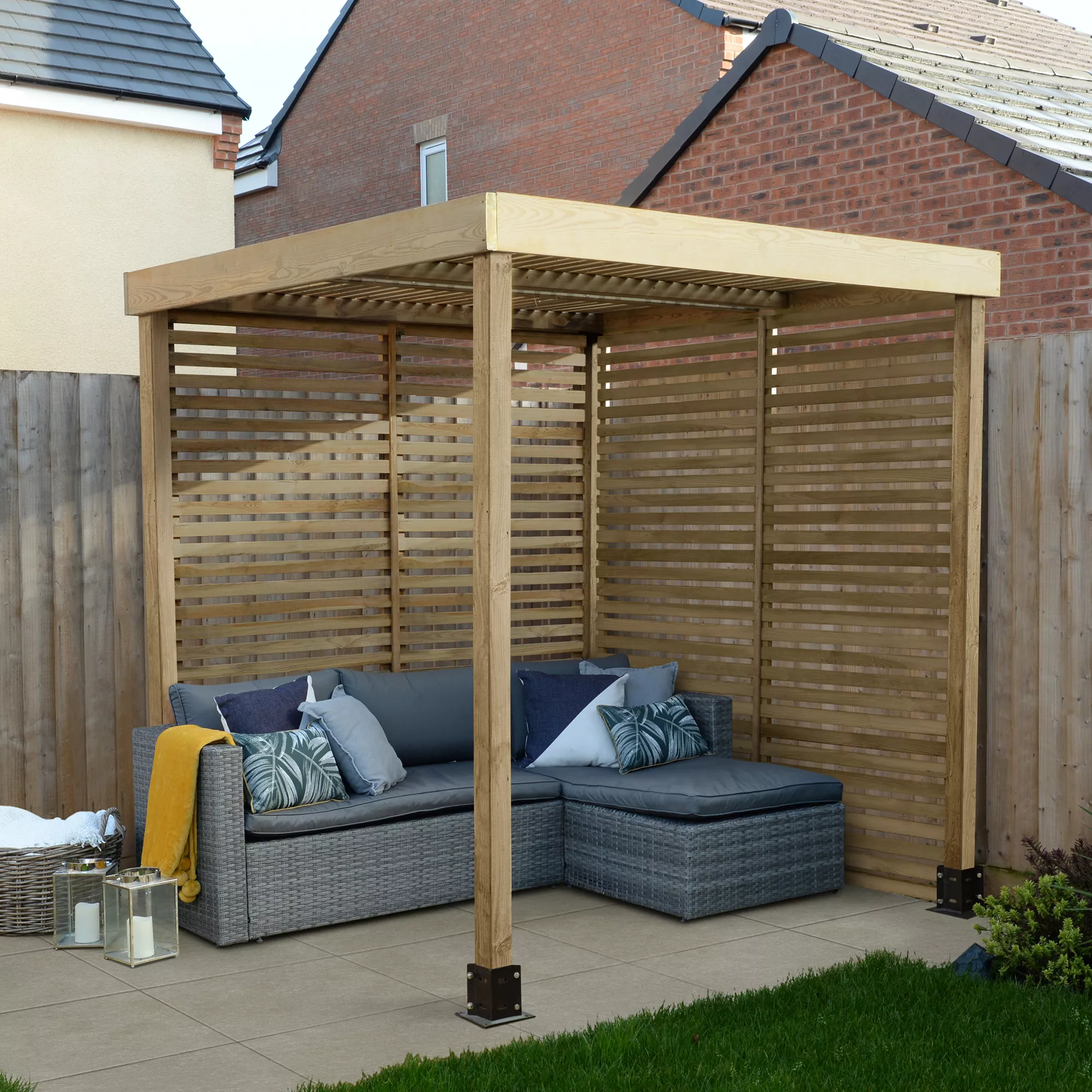 Forest Garden Modular Square Pergola, (H)2045mm (W)1970mm With 2 Pairs Of Screens 1 Forest Garden Modular Square Pergola, (H)2045mm (W)1970mm With 2 Pairs Of Screens