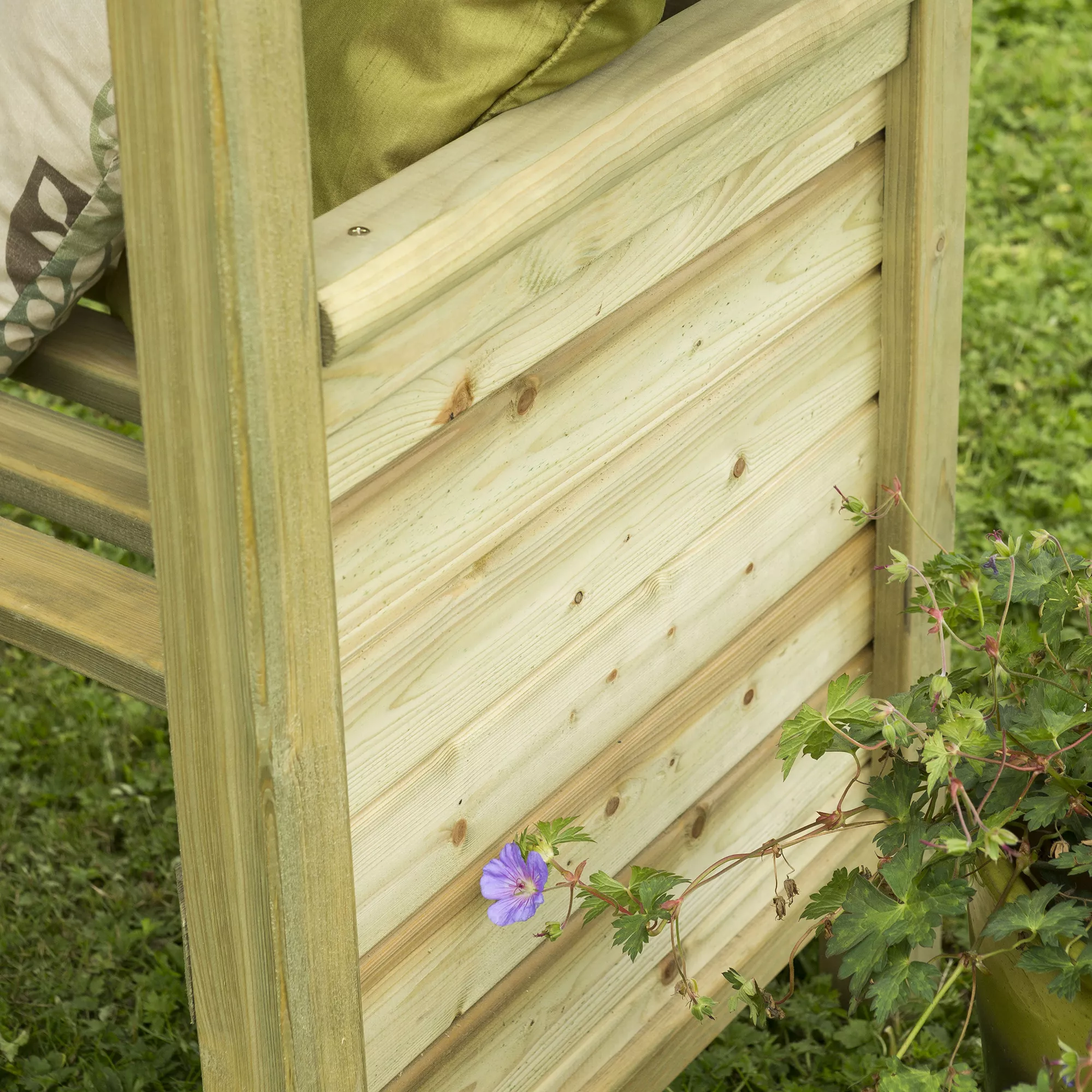 Forest Venetian Corner Arbour, (H)2500mm (W)2330mm (D)1610mm - Assembly Required 8 Forest Venetian Corner Arbour, (H)2500mm (W)2330mm (D)1610mm - Assembly Required - Image 8