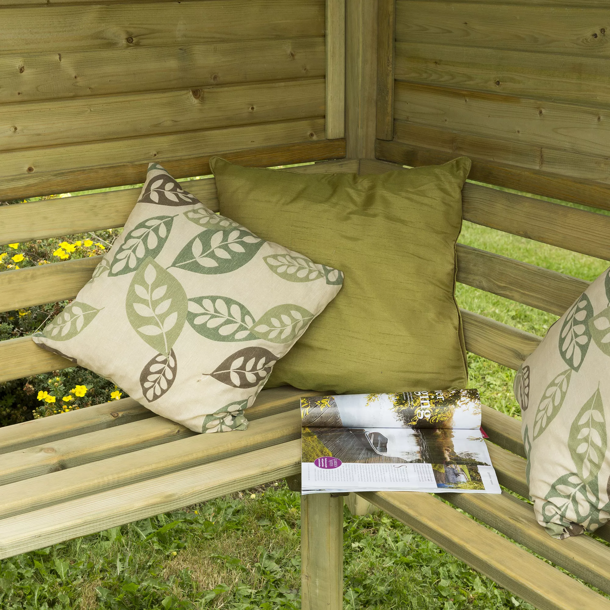 Forest Venetian Corner Arbour, (H)2500mm (W)2330mm (D)1610mm - Assembly Required 10 Forest Venetian Corner Arbour, (H)2500mm (W)2330mm (D)1610mm - Assembly Required - Image 10