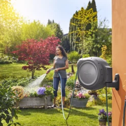 Gardena Wall-mounted Hose Reel (L)30m -Garden Outdoor Store gardena wall mounted hose reel l 30m4066407001770 02i bq