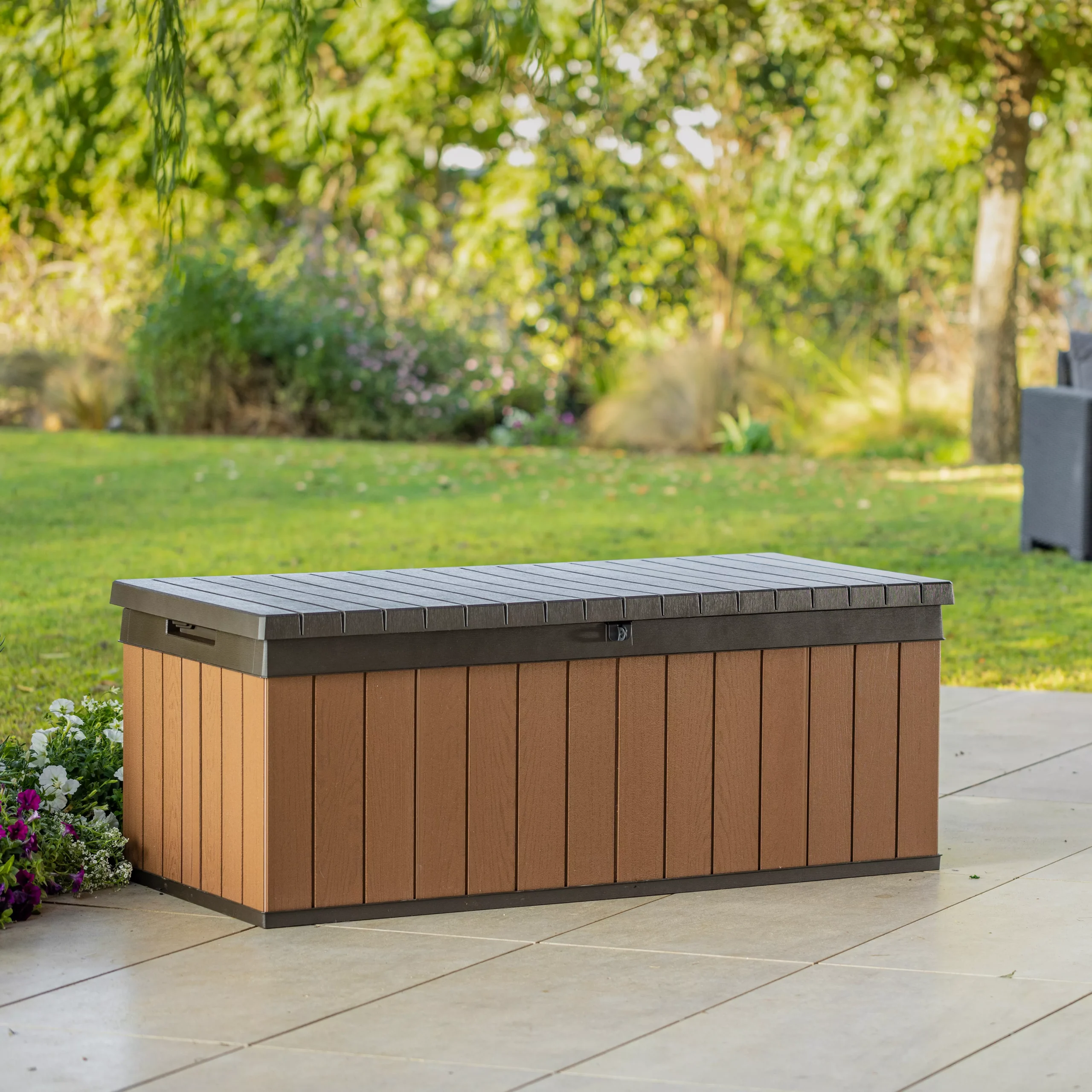 Keter Darwin Wood Effect 5x2 Garden Storage Bench Box 380L 5 Keter Darwin Wood Effect 5x2 Garden Storage Bench Box 380L - Image 5