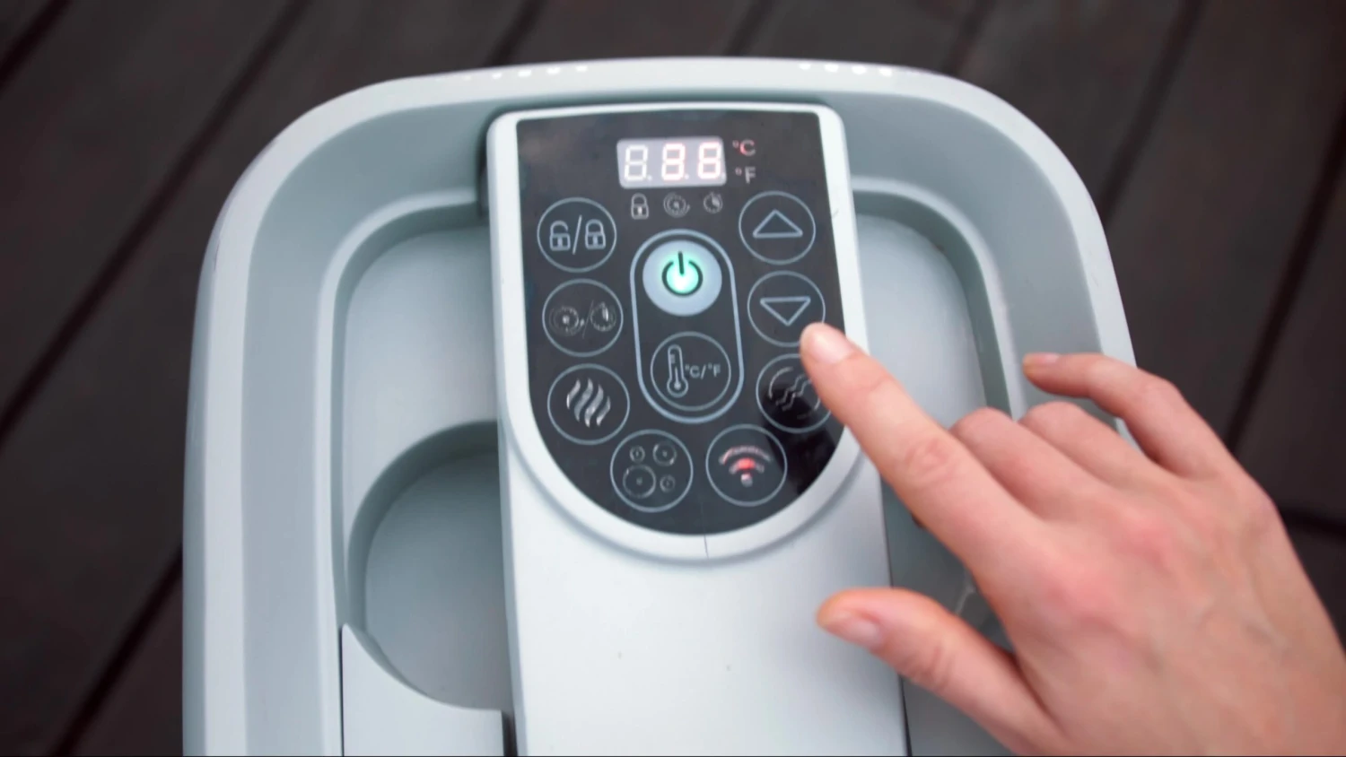 Lay-Z-Spa Vancouver 5 Person Inflatable Hot Tub 2 Lay-Z-Spa Vancouver 5 Person Inflatable Hot Tub - Image 2