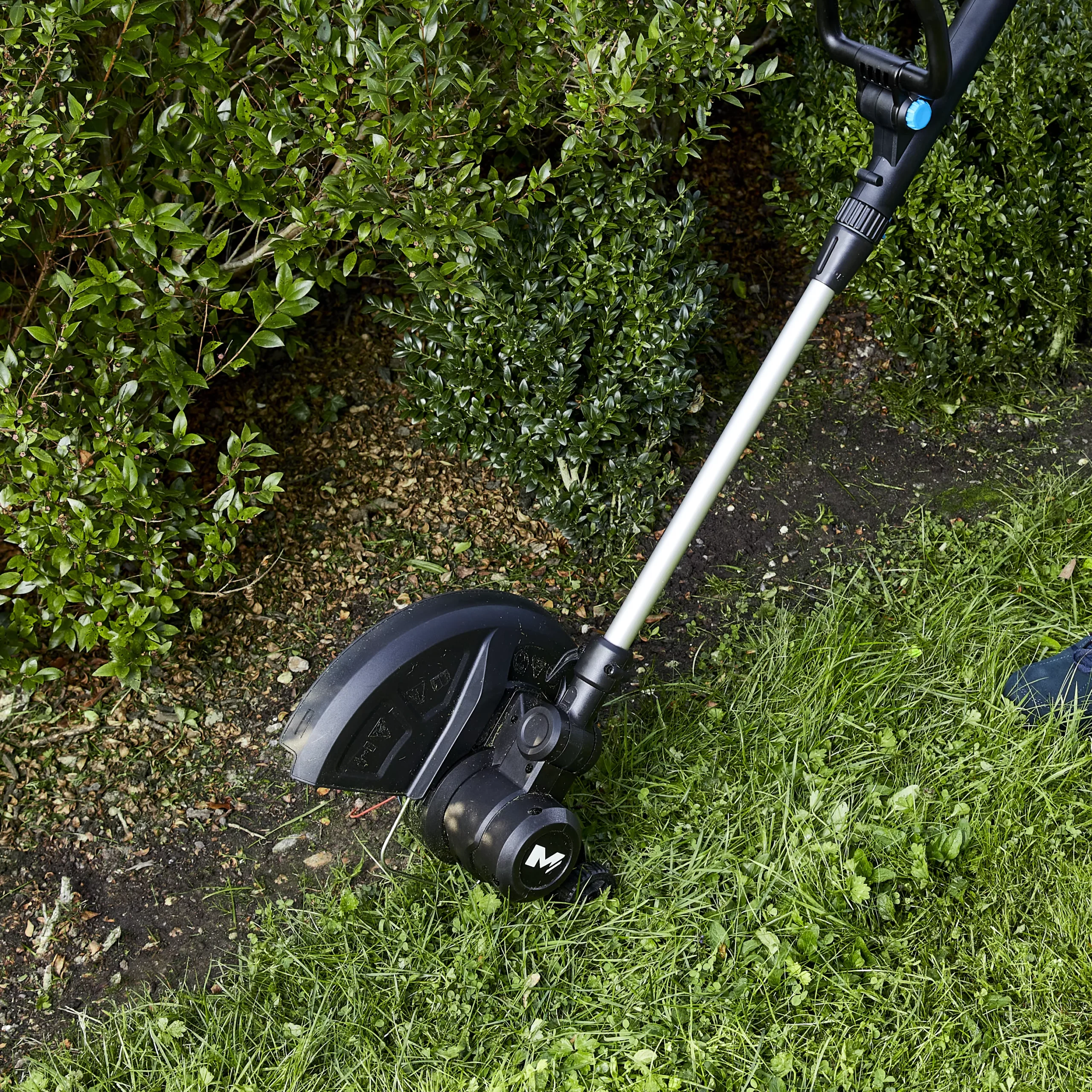 Mac Allister MGT60030 600W Corded Grass Trimmer 4 Mac Allister MGT60030 600W Corded Grass Trimmer - Image 4