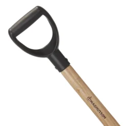 Magnusson Wooden Square D Handle Shovel -Garden Outdoor Store magnusson wooden square d handle shovel5059340086583 37c scaled