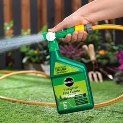 Miracle-Gro Fast Green Liquid Spray & Feed 1L -Garden Outdoor Store miracle gro fast green liquid spray feed 1l5010272073966 02i bq