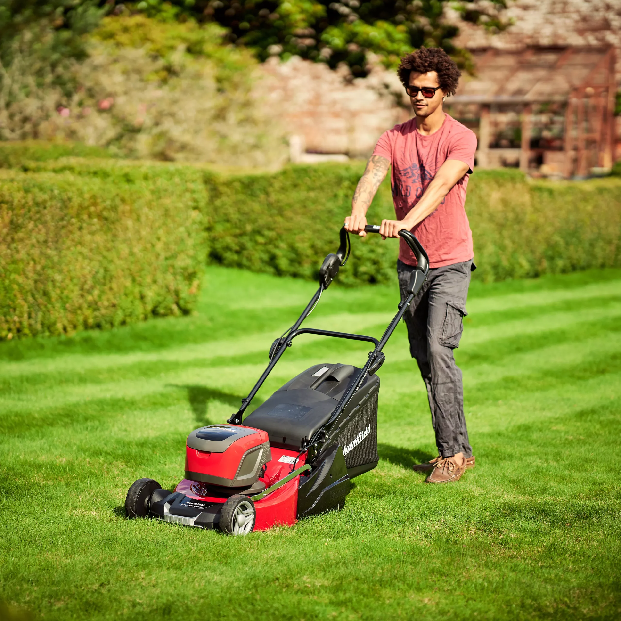 Mountfield Freedom500 Range Empress 46 R Li Kit / 299489073/M22 Cordless 48V Rotary Lawnmower 9 Mountfield Freedom500 Range Empress 46 R Li Kit / 299489073/M22 Cordless 48V Rotary Lawnmower - Image 9