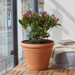 Verve Piave Terracotta Polypropylene (PP) Round Plant Pot (Dia)37cm -Garden Outdoor Store verve piave terracotta polypropylene pp round plant pot dia 37cm5059340327839 01i scaled