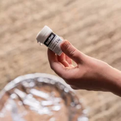 Westland Garage & Loft Wasp Insect & Pest Fumigator 0.05g -Garden Outdoor Store westland garage loft wasp insect pest fumigator 0 05g5023377013812 02i bq